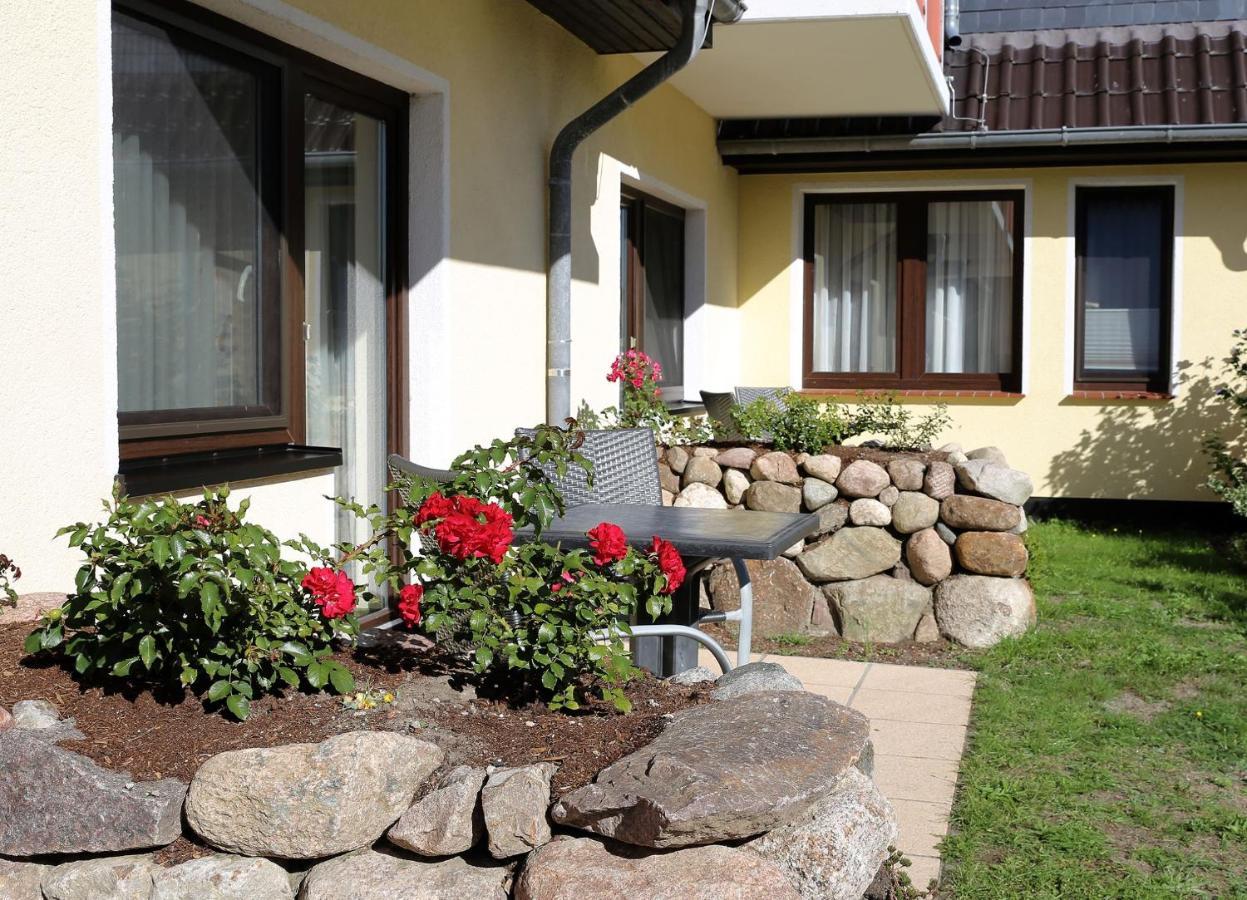 Ostseehotel Wustrow מראה חיצוני תמונה